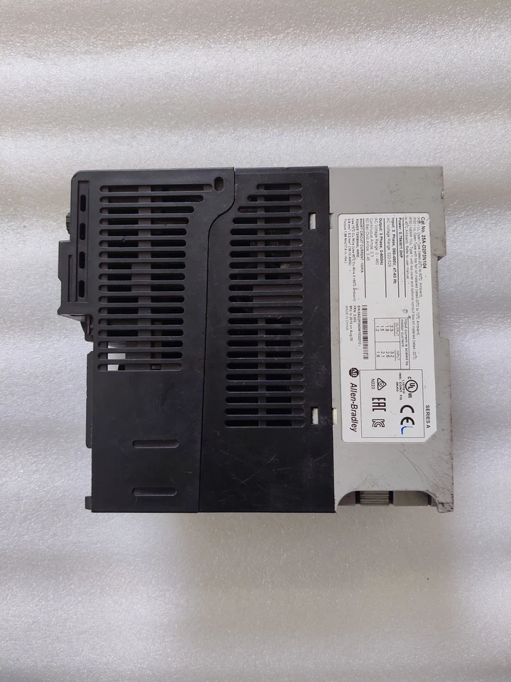 ALLEN BRADLEY 1HP 0.75KW 25A-D2P3N104 TESTED OK